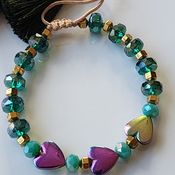 Elegant Green and Purple Beaded Bracelet with Tassels - Picture 3 of 3